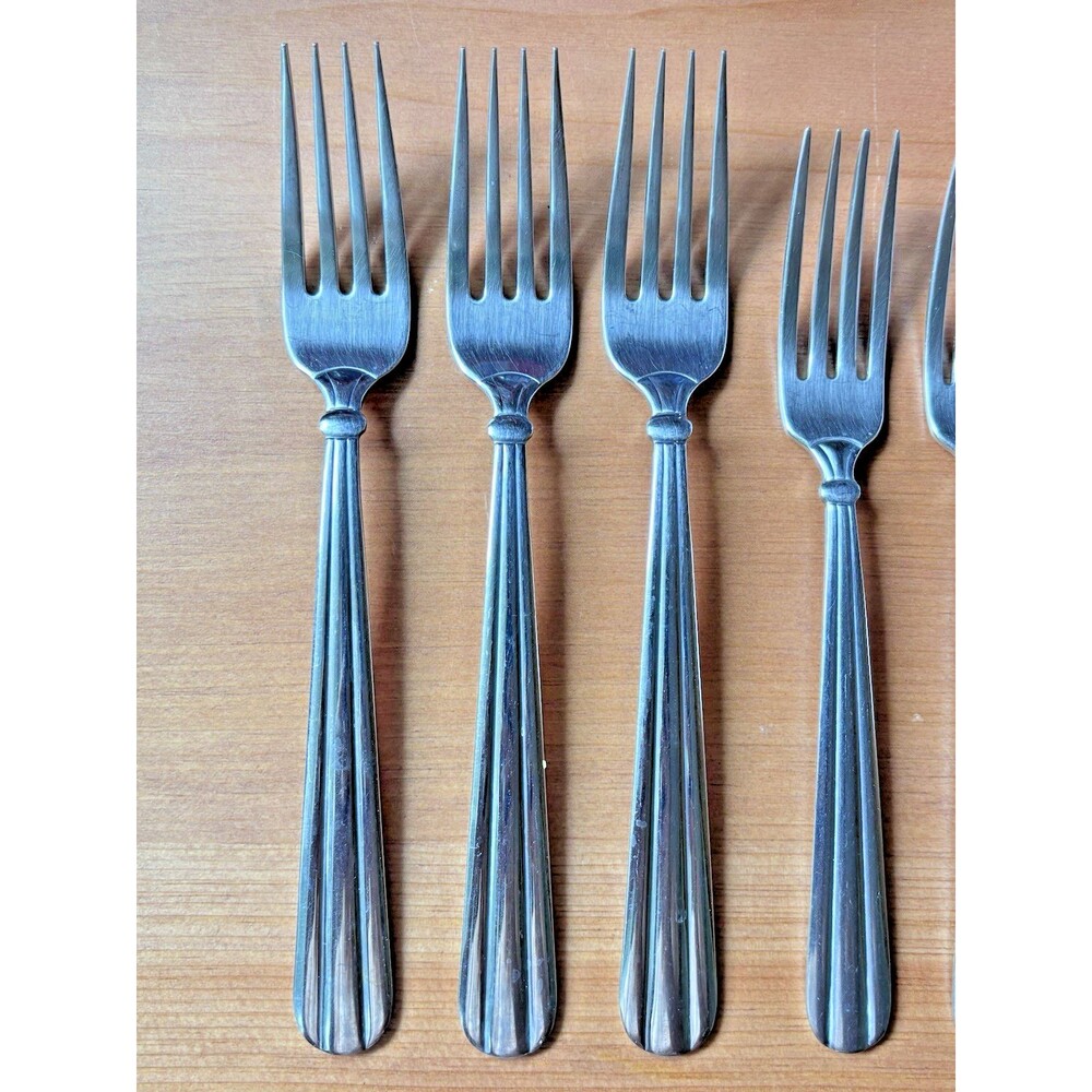 Oneida Unity Flatware 6 Forks 3- Dinner & 3 Salad Stainless USA - Picture 4 of 4